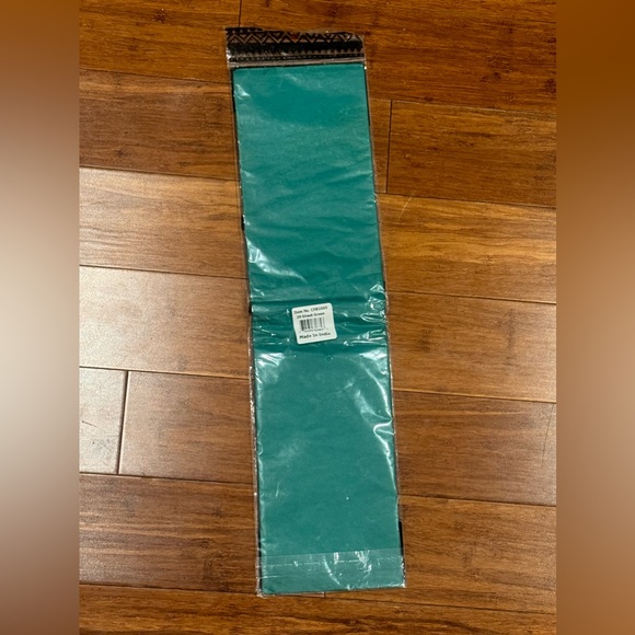 Tissue Paper (Art & Crafts, Wrapping, Packing) - Picture 2 of 4